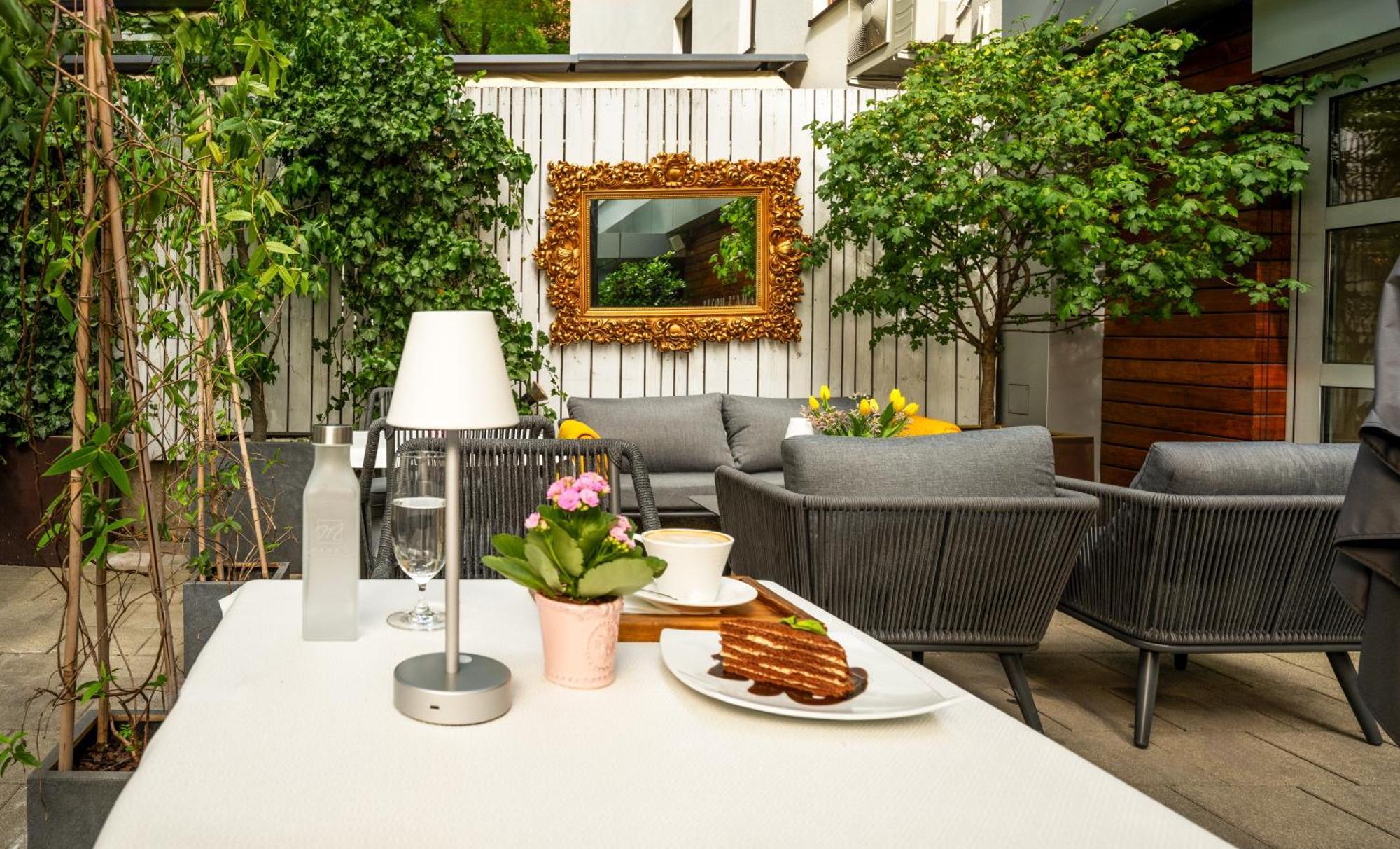 Mama's Design & Boutique Szálloda 4*